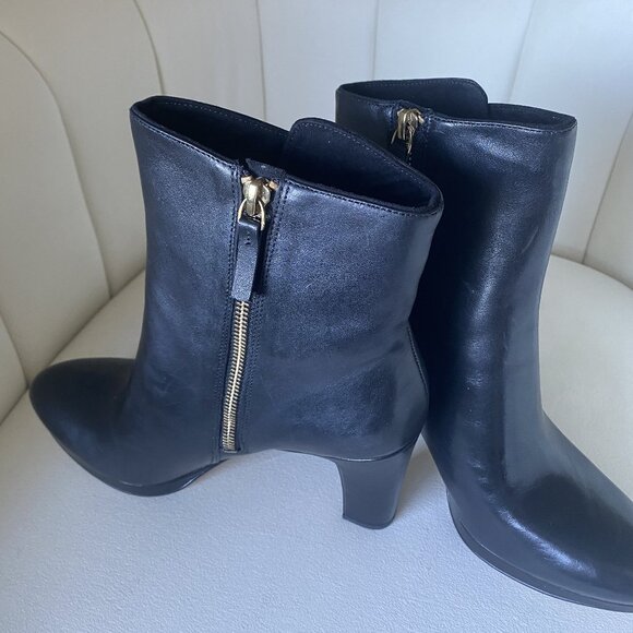 Black Leather Ankle Boots NINE WEST - Picture 10 of 16